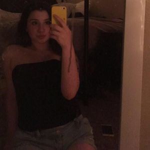 Meet your Posher, Mandy